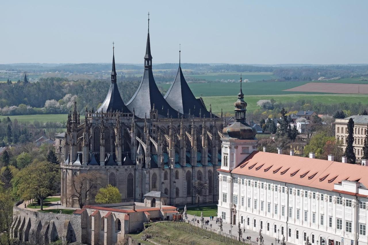 Hotel Opat Kutná Hora Extérieur photo